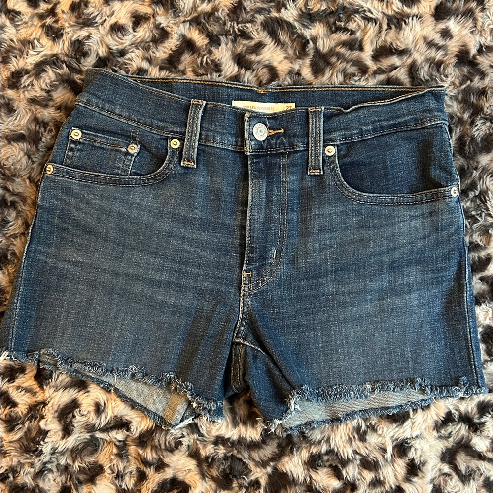 Levi Strauss jean shorts size 27 new never worn  never washed - Picture 6 of 13
